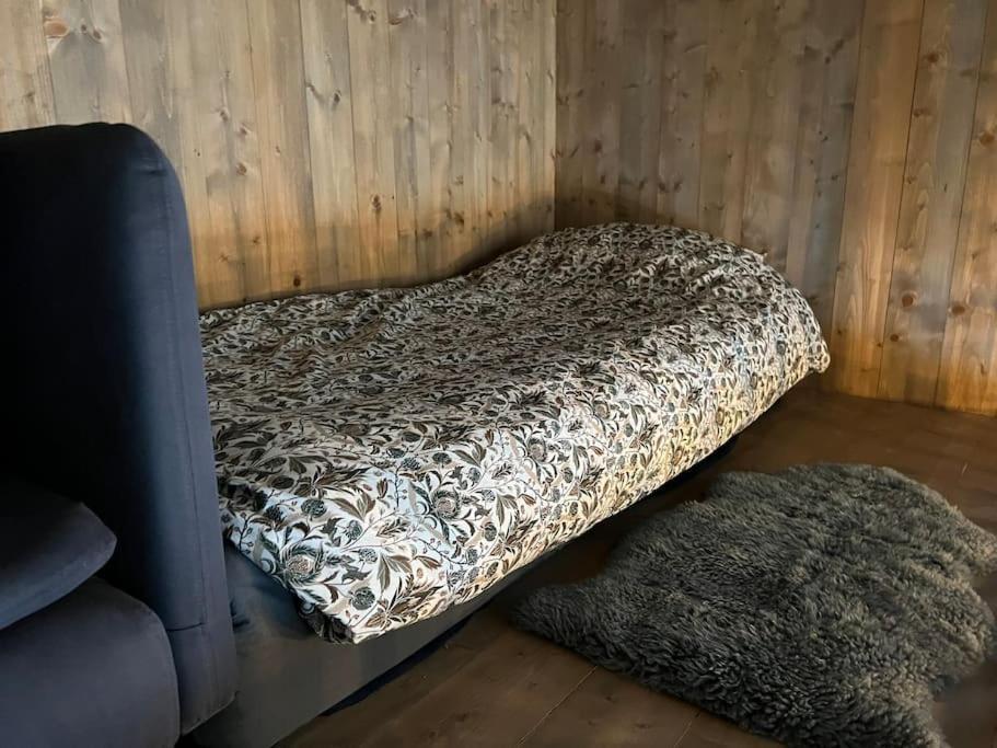 Attraktiv & Smart Funkishytte Pa Nes Strandhager. Årnes Kültér fotó